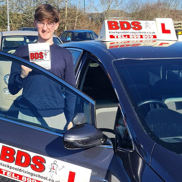 manual driving lessons with BDS Driving School